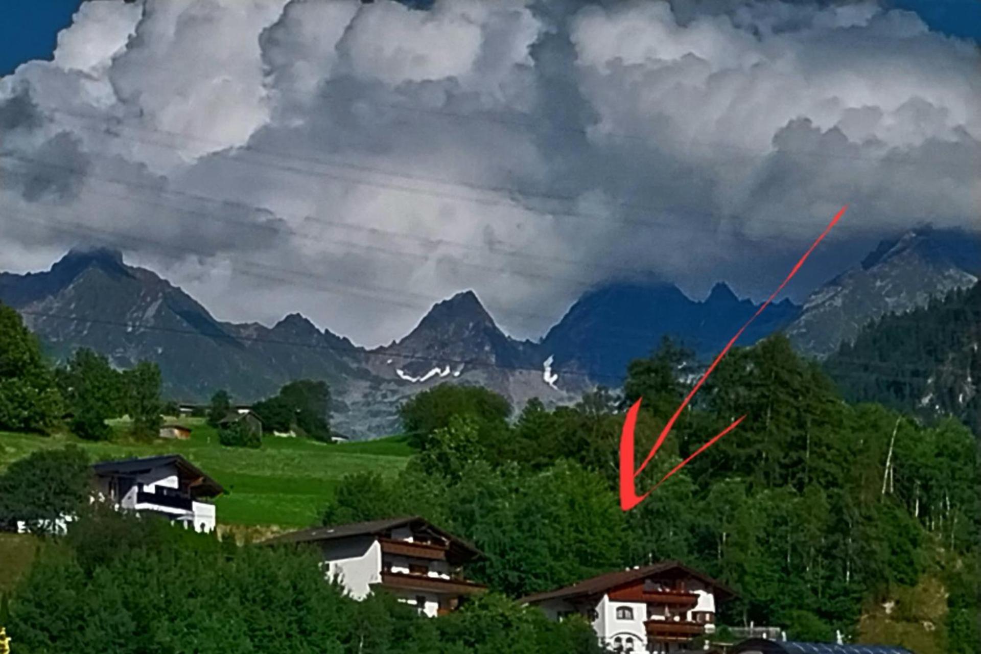 Burg Laudegg Blick Apartman Faggen Kültér fotó