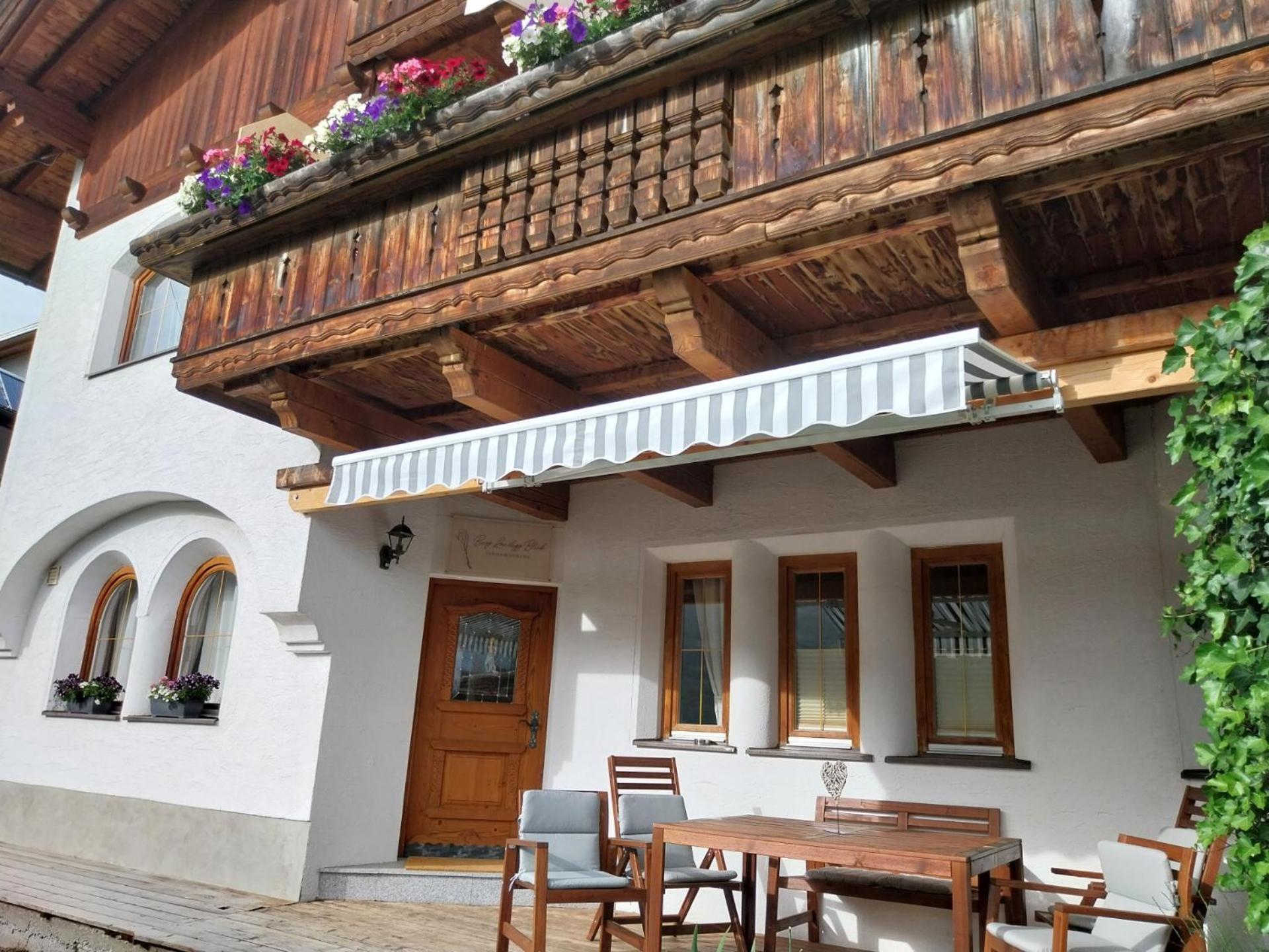 Burg Laudegg Blick Apartman Faggen Kültér fotó